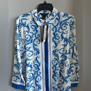 NWT Investments linen blend Blue and White swirl Floral Button Down Shirt blouse
